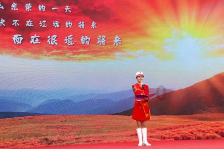 中字头掀涨停潮,中国石油、中国联通罕见涨停,央企回报ETF(561960)放量收涨5.48%强势三连阳